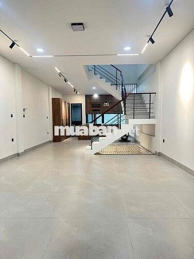 BÁN CĂN NHÀ TÂM HUYẾT- TẠI PHAN ĐĂNG LƯU -TÂN AN- ĐĂK LĂK