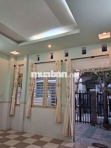 Nhà cho thuê, hẻm xe hơi 160m2, gần ĐH Cần Thơ