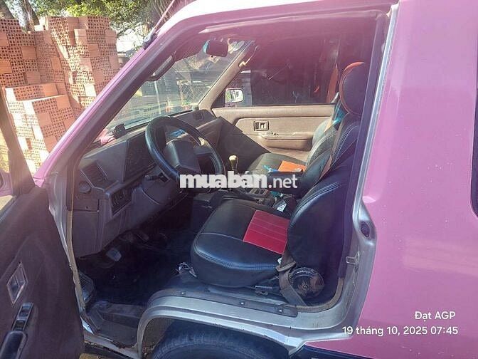 Toyota 9 chỗ ko niên hạn đăng kiểm 4/2026