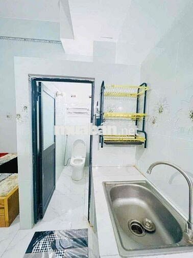 CHO THUÊ CHDV FULL NỘI THẤT SẠCH SẼ GẦN ĐH VĂN HIẾN.