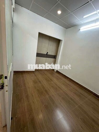 Bán nhà mới hẻm thoáng mát Cách Mạng Tháng Tám P11 Q3