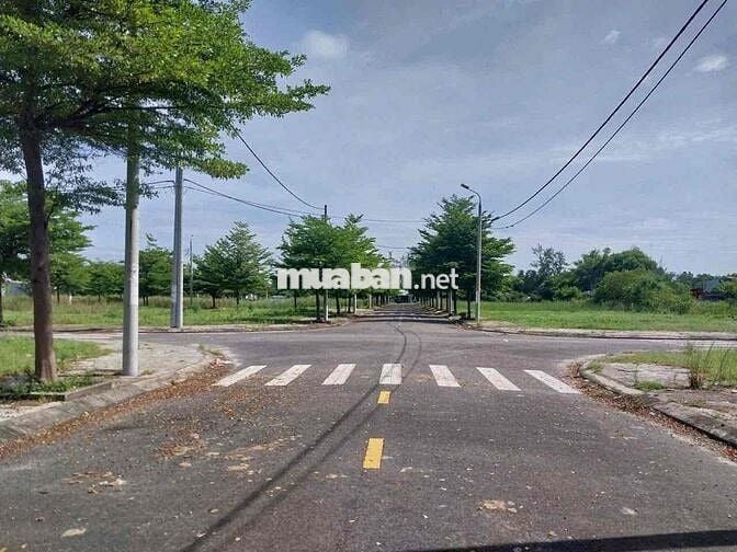 Bán 2 lô góc khu an cư 1 Điện ngọc đã có giấy phép xây dựng