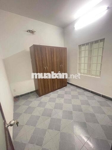 Nhà Hẻm 519 Âu Cơ.DT: 4 X 17m. Trệt Lầu 3PN 2WC