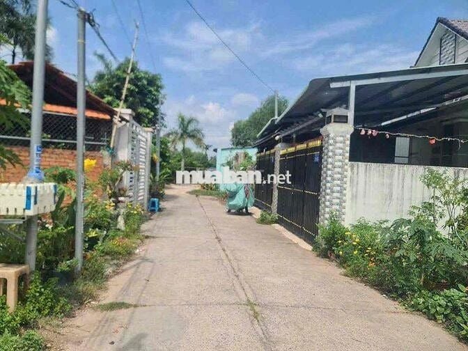 Đất Tân An TDM Bình Dương đường 4m nhánh Huỳnh Thị Hiếu.nở hậu 13,9m