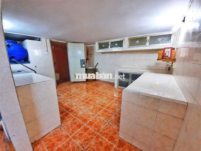 Bán CCHC hẻm 136 Nguyễn Tri Phương, phường An Đông (P9, Q5)