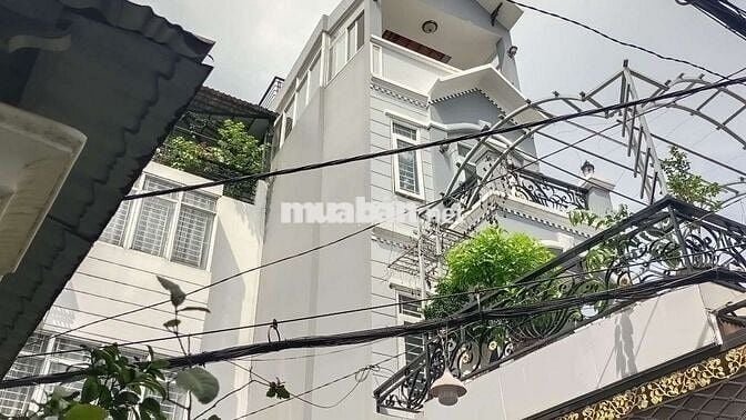 Nhà 4 Tầng 68M2,4 PN, Gần Siêu Thị Coop Mart, Chợ Hạnh Thông Tây