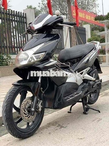 xe đẹp máy zin sơn zin chạy rất ok! 6 nan bản kich