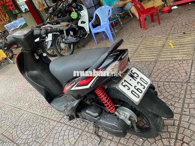 xe nhà đang đi chinh chủ