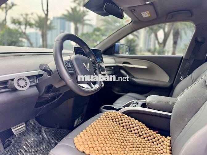 VinFast VF6 S 2024 - Màu xanh - 3v2km - Mua pin