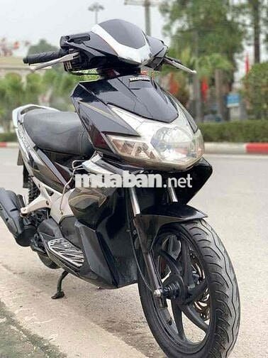 xe đẹp máy zin sơn zin chạy rất ok! 6 nan bản kich