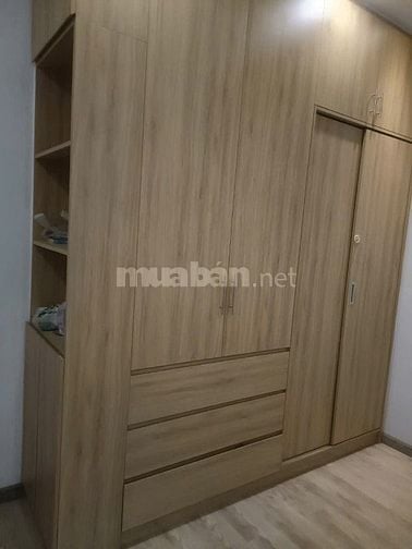 Bán nhà 3 tầng, 4 Phòng ngủ , 3 tolet đường nhựa 8m 
