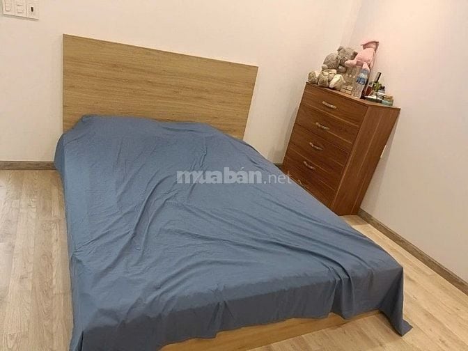 Bán nhà 3 tầng, 4 Phòng ngủ , 3 tolet đường nhựa 8m 