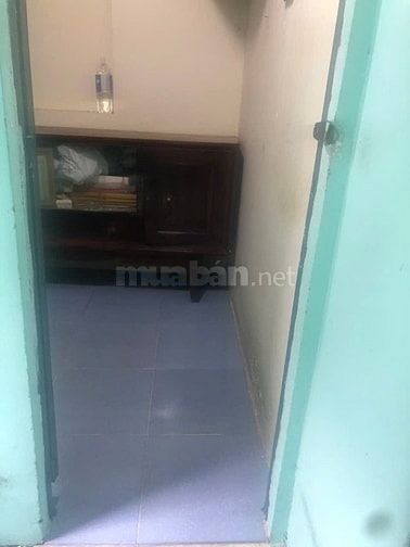 Cho thuê 1 phòng trống vào ở ngay, có lối đi riêng