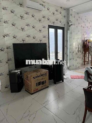 MT NGUYỄN PHÚC CHU, PHƯỜNG 15 TÂN BÌNH - NHÀ 2TẦNG - RẼ HƠN THỊ TRUONG