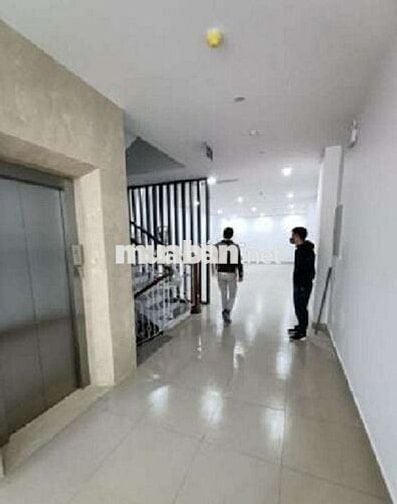 Nhà phố Nguyễn Khang - Cầu Giấy. Dt 68m2 x 7 tầng thông có Thang Máy