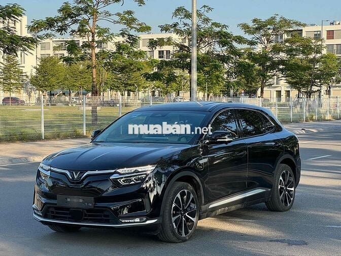 VF8 Plus 2023 Mua Pin Catl hiamr 70tr đổi xe xăng