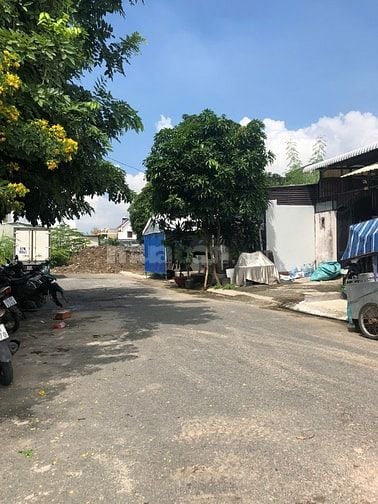 Bán nhà riêng tại Làng Đại Học ABC, giá siêu hời, 154 m2