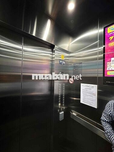 Chuyển về quê nên Gia đình cần bán lại Căn 3PN; Nhà rất mới.LH xem nhà