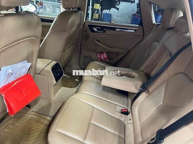 Porche Macan 2.0 tubor 2016 màu đen