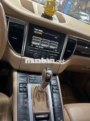 Porche Macan 2.0 tubor 2016 màu đen