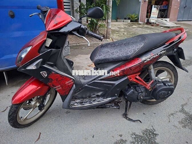 Nouvo 4 giấy tờ đầy đủ. Máy bao êm.