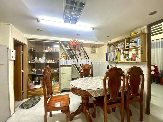 Chung cư 66m2 3 PN 208 D2 (Nguyễn Gia Trí) Q. Bình Thạnh