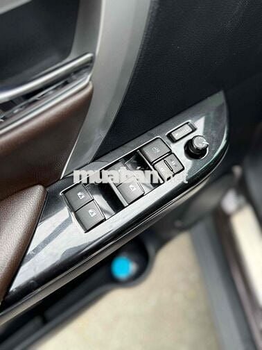 Toyota Fortuner 2017 2.7V 4x2 AT