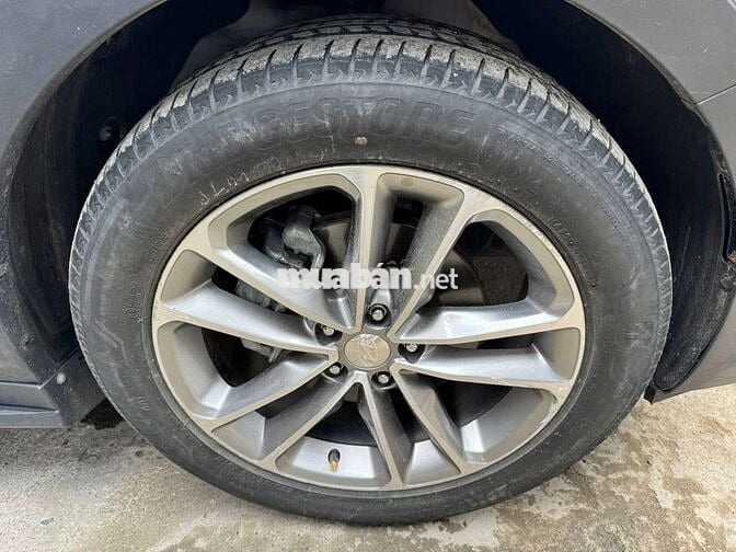 Hyundai Santafe 2017 2.4L 4WD,máy xăng,màu trắng