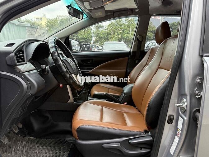 Toyota Innova 2020 E 2.0 MT - Số Sàn - Xe Tại Hãng