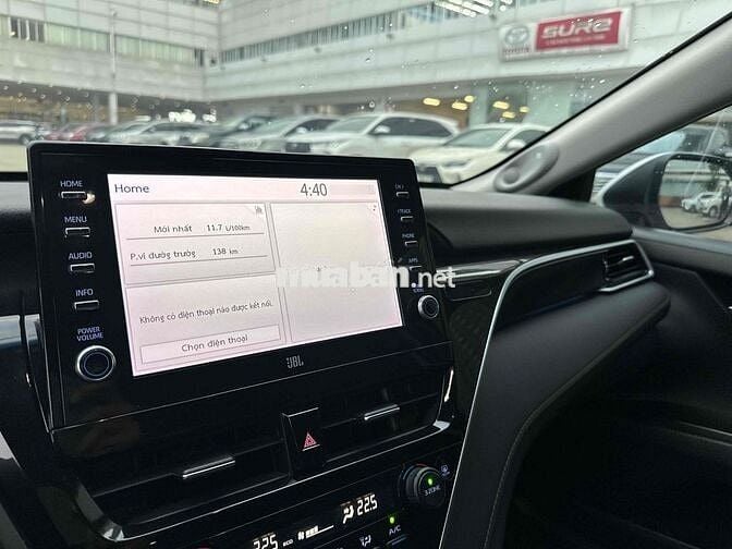 Toyota Camry 2022 2.5Q - Trắng ngọc trai HÃNG BH