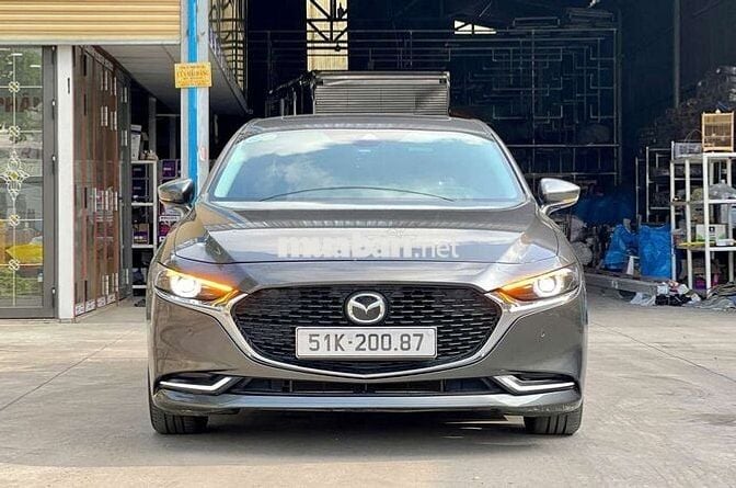 2022 1.5L Premium - 25000 km