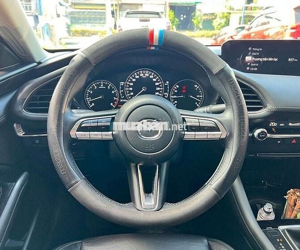 2022 1.5L Premium - 25000 km