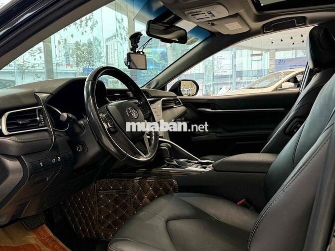 Toyota Camry 2021 2.5Q - Bản Xăng Cao Cấp tại Hãng