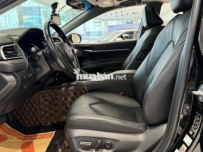 Toyota Camry 2021 2.5Q - Bản Xăng Cao Cấp tại Hãng
