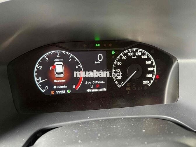 Honda CR V 2024 L - 11000 km siêu lướt