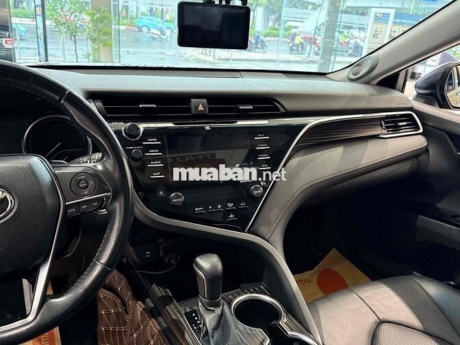 Toyota Camry 2021 2.5Q - Bản Xăng Cao Cấp tại Hãng