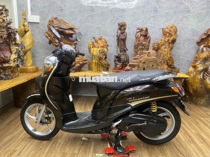 👉 Classico biển SG dàn áo cứng cáp, máy êm