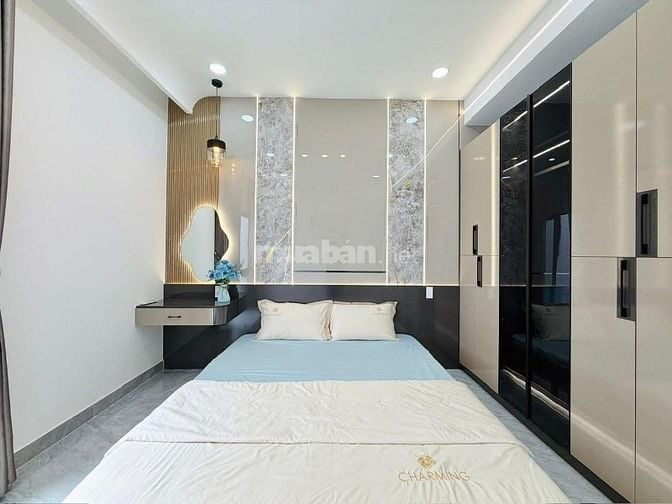 🔥 Nhà Hồ Hảo Hớn – P. Cầu Ông Lãnh, Q1 – 4x16m – Giá chỉ 3 tỷ 250!