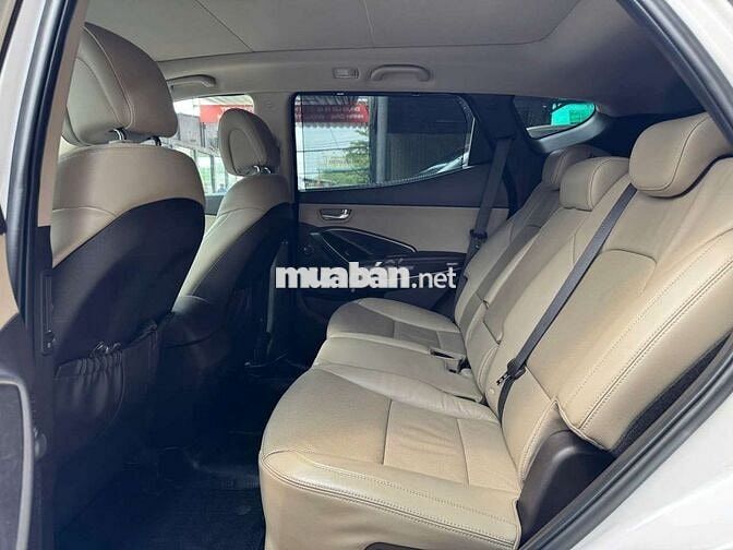 Hyundai Santafe 2017 2.4L 4WD,máy xăng,màu trắng