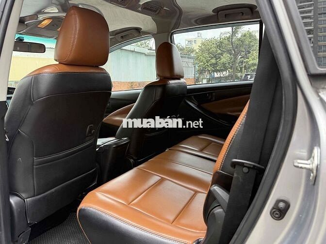 Toyota Innova 2020 E 2.0 MT - Số Sàn - Xe Tại Hãng