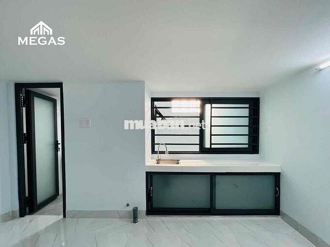 Phòng Trọ Có Gác ngay Etown Cộng Hoà