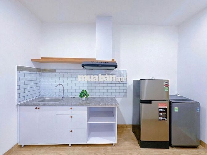 CĂN HỘ 1PN FULL NỘI THẤT BẾP RỘNG CỬA SỔ LỚN Ở Q.PHÚ NHUẬN GẦN Q3,Q1