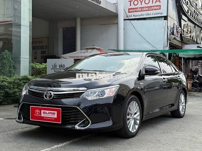 Camry 2017 2.0E Đen (Nội thất màu kem) - 118661 km