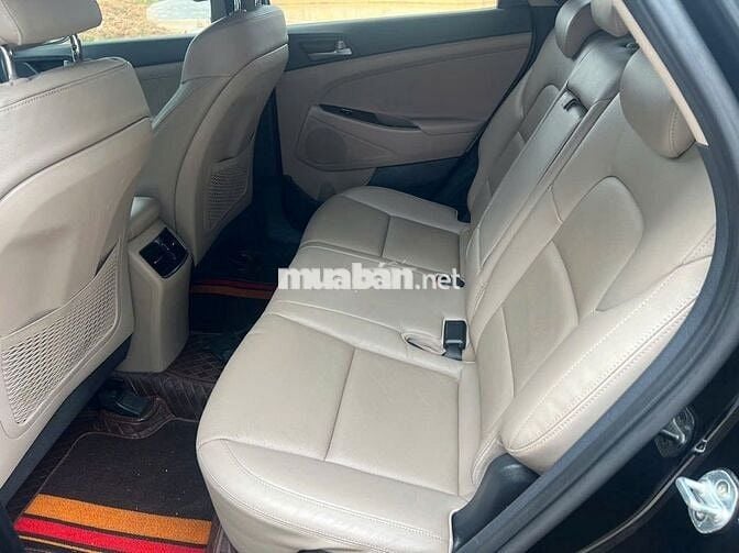 Hyundai Tucson 2018 2.0 AT Diesel Spec - 86000 km