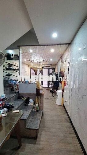 TRUNG TÂM HBT, PHÂN LÔ, Ô TÔ ĐỖ CỬA, KHU VỰC HIẾM NHÀ BÁN.