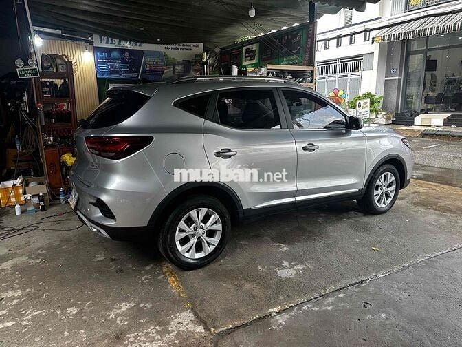 MG MGZS 2024 Standard 1.5 AT 2WD - 5400 km