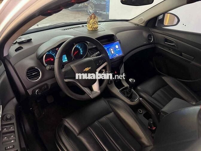 Chevrolet Cruze 1.6LT 2017 1 chủ mua mới zin đẹp