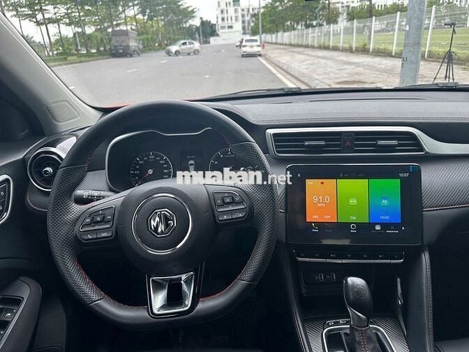 MG ZS 2024 màu đỏ