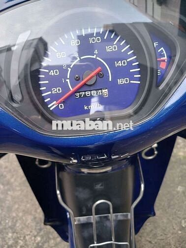 Cần tiền bán gấp xe hon da FUTURE 1 mẫu cũ