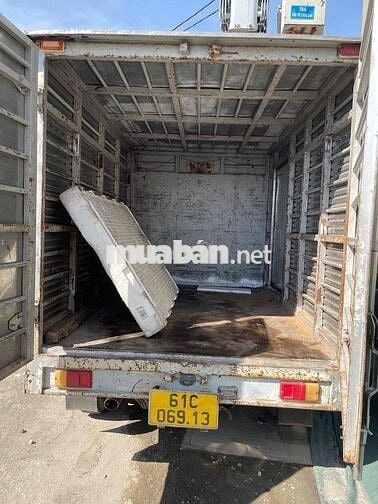 Bán xe Daihatsu thùng kín đời 2004